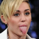 Gifs da cantora Miley Cyrus